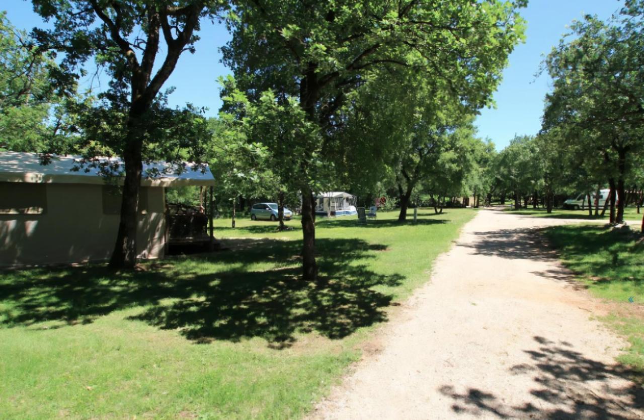 Lodges Du Bois Dodo - Ancien Camping De Bois Redon Septfonds Kültér fotó