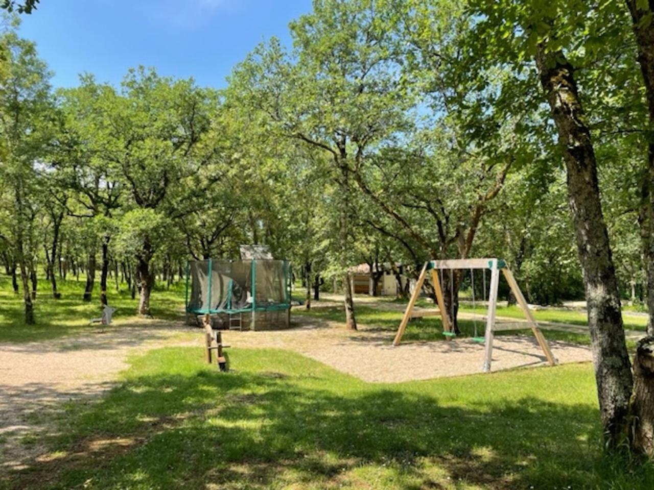 Lodges Du Bois Dodo - Ancien Camping De Bois Redon Septfonds Kültér fotó
